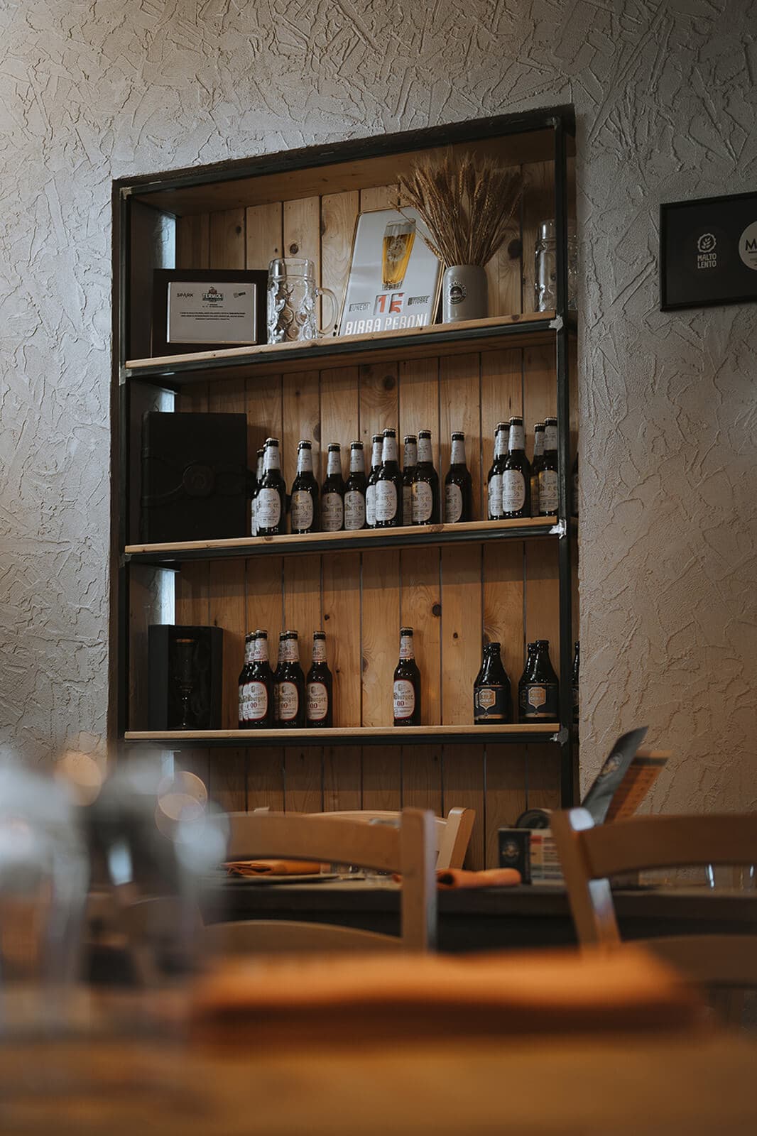Scaffale con delle birre